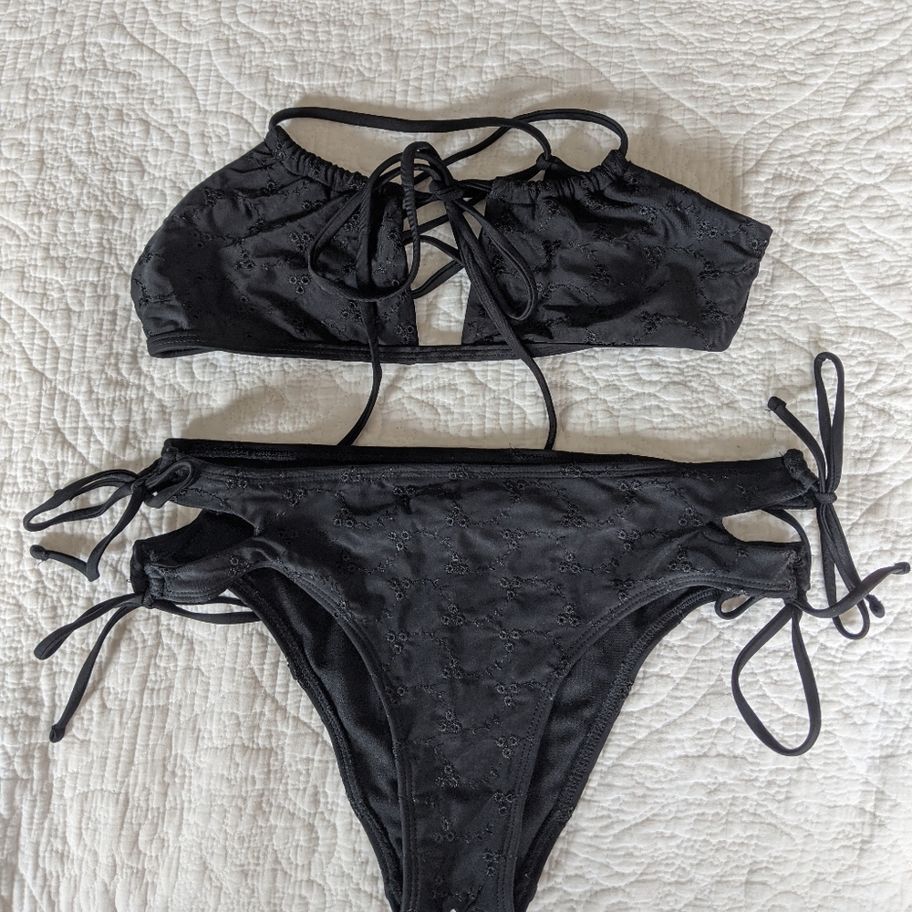 L.A. Hearts Tie Bikini 👙